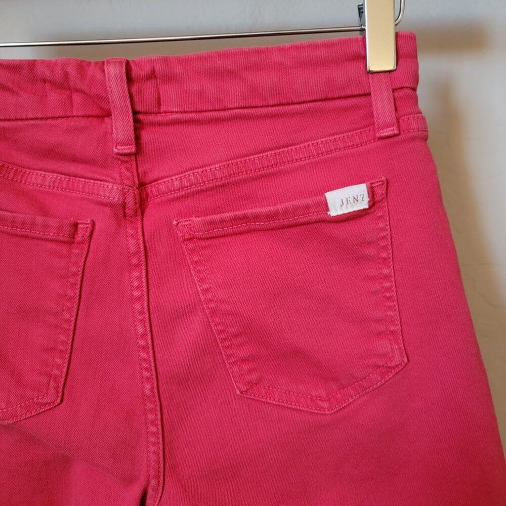 Jen 7 by 7 For All Mankind Red Jean Rolled Cuff Bermuda Shorts - Picture 10 of 16